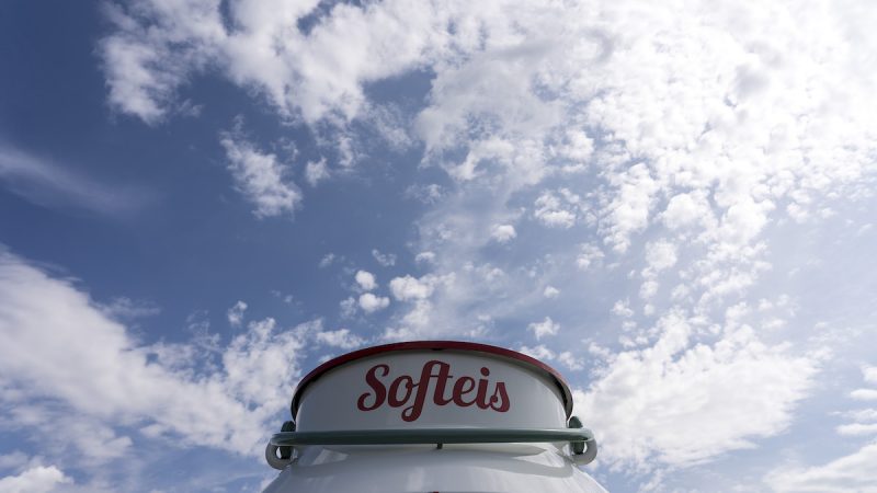 Kaennchenklein_Kanne-Softeis